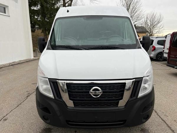 Nissan Interstar